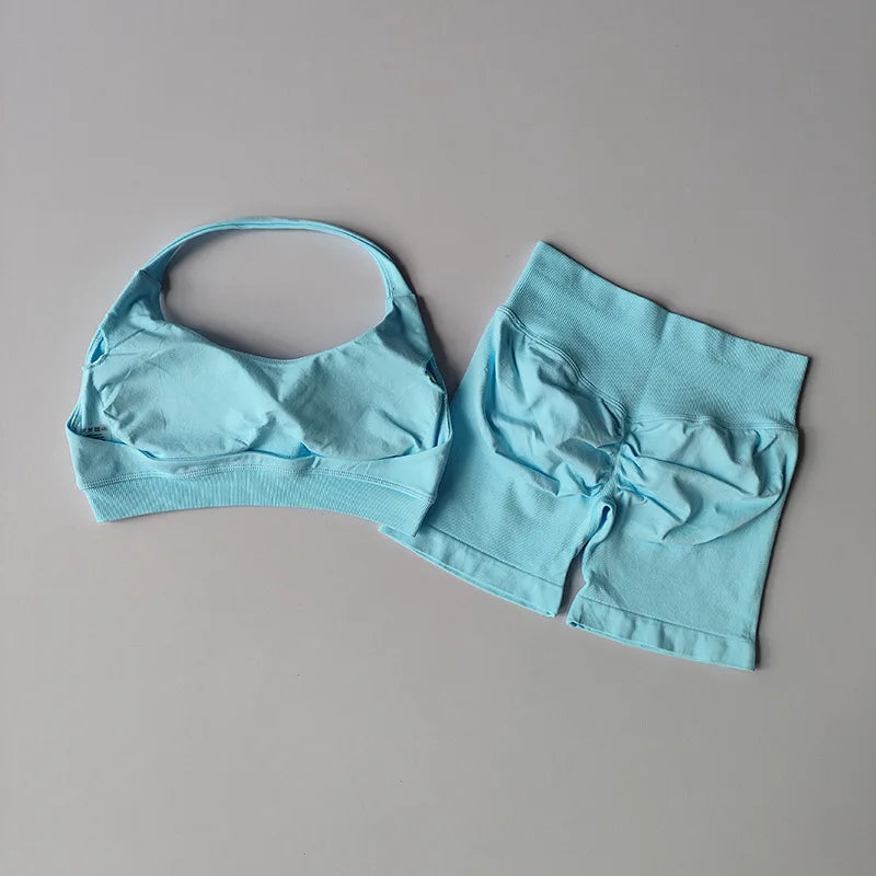 Women’s 2-Piece Yoga Set – Halter Sports Bra & Matching Shorts