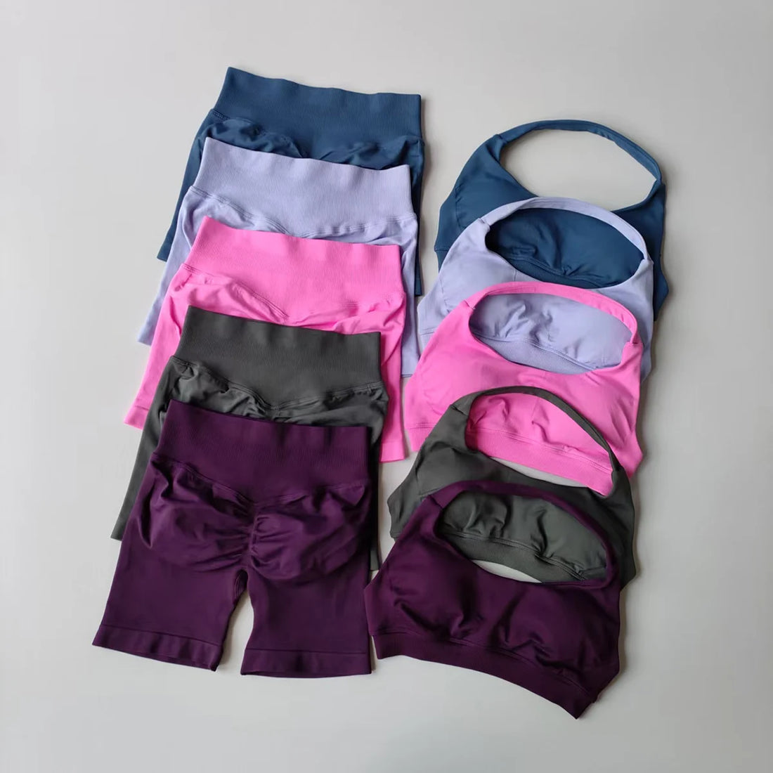 Women’s 2-Piece Yoga Set – Halter Sports Bra & Matching Shorts