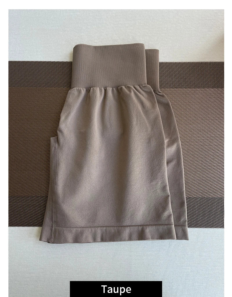 TKITK Women’s Seamless Spandex Shorts – Soft Workout & Yoga Tights