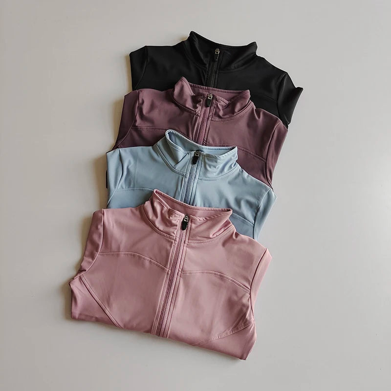 Women’s Slim Long-Sleeve Yoga Jacket – Quick-Dry Fitness Top with Zipper